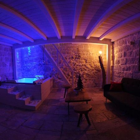 Le Vecchie Mura Suite & Room Manfredonia Bagian luar foto
