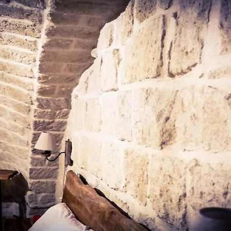Le Vecchie Mura Suite & Room Manfredonia Bagian luar foto